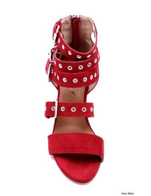 Sandales en daim rouge avec brides