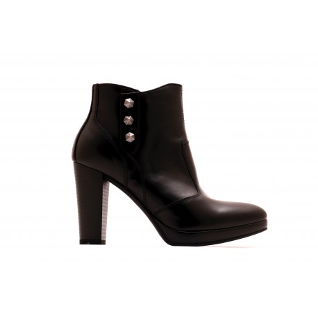 Bottines en cuir noir Nero Giardini