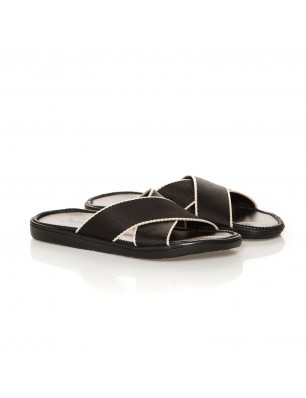 Sandales mules a brides croisées noires Lovelies