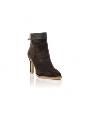 Lola Cruz Bottines en cuir velours marron foncé