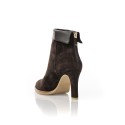 Lola Cruz Bottines en cuir velours marron foncé