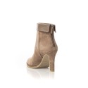 Lola Cruz Bottine en cuir velours beige