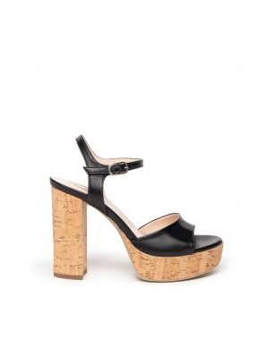 Nero Giardini sandales en cuir noir à talon avec plateau