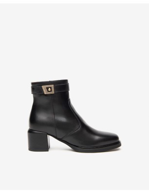 Bottines en cuir noir Nero...
