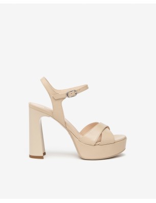 Nero Giardini Sandales à...