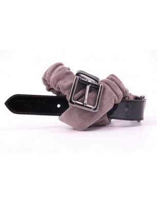 Ceinture en daim taupe et vernis noir -Tosca Blu 